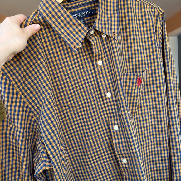 US Polo Assn. Men’s Yellow/Navy Button Down Top L - Picture 11 of 13